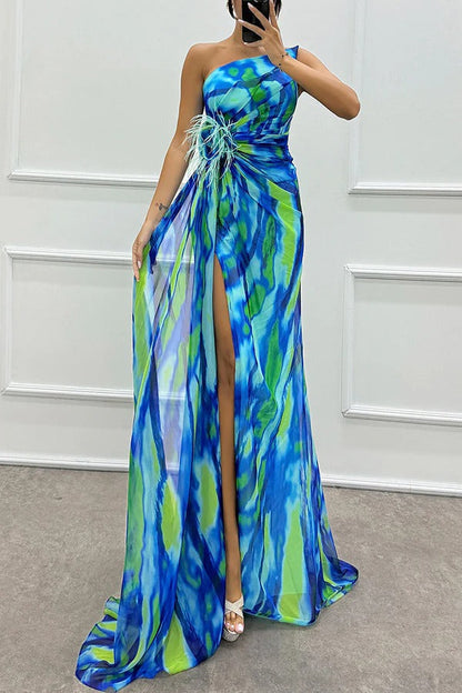 MW | Erstaunliche Ansichten Aquarell drucken Feder Rose Detail schulterfrei plissiert Schlitz Maxikleid