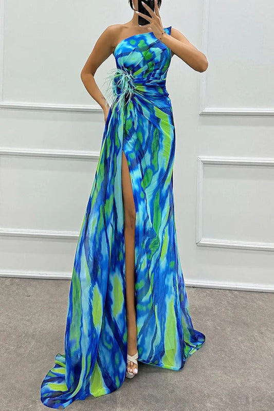 MW | Erstaunliche Ansichten Aquarell drucken Feder Rose Detail schulterfrei plissiert Schlitz Maxikleid