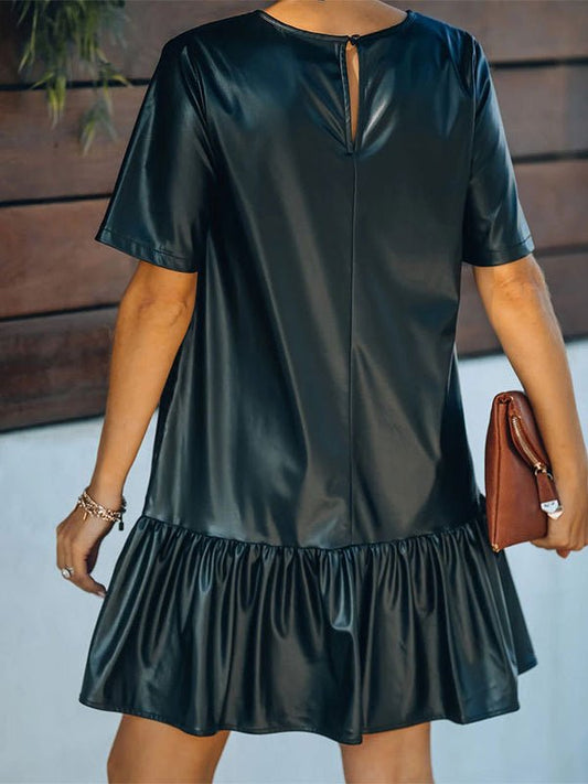 MW | Gekräuseltes Kunstleder Minikleid mit kurzen Ärmeln